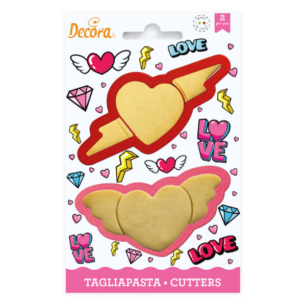 SET TAGLIAPASTA LOVE DECORA Sfiziosità Party Crispiano vendita tagliapasta Cuore con ali sfiziositaparty.it