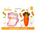 Set 2 tagliapasta pasquali: coniglio (7 x 9 x 2,2 cm) e carota (4 x 9 x 2,2 cm). Perfetti per biscotti, dolci e cioccolatini.